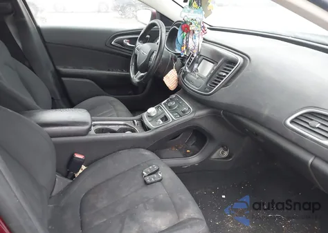 2015 Chrysler 200 Limited из США, поврежденный, VIN 1C3CCCAB3FN744505